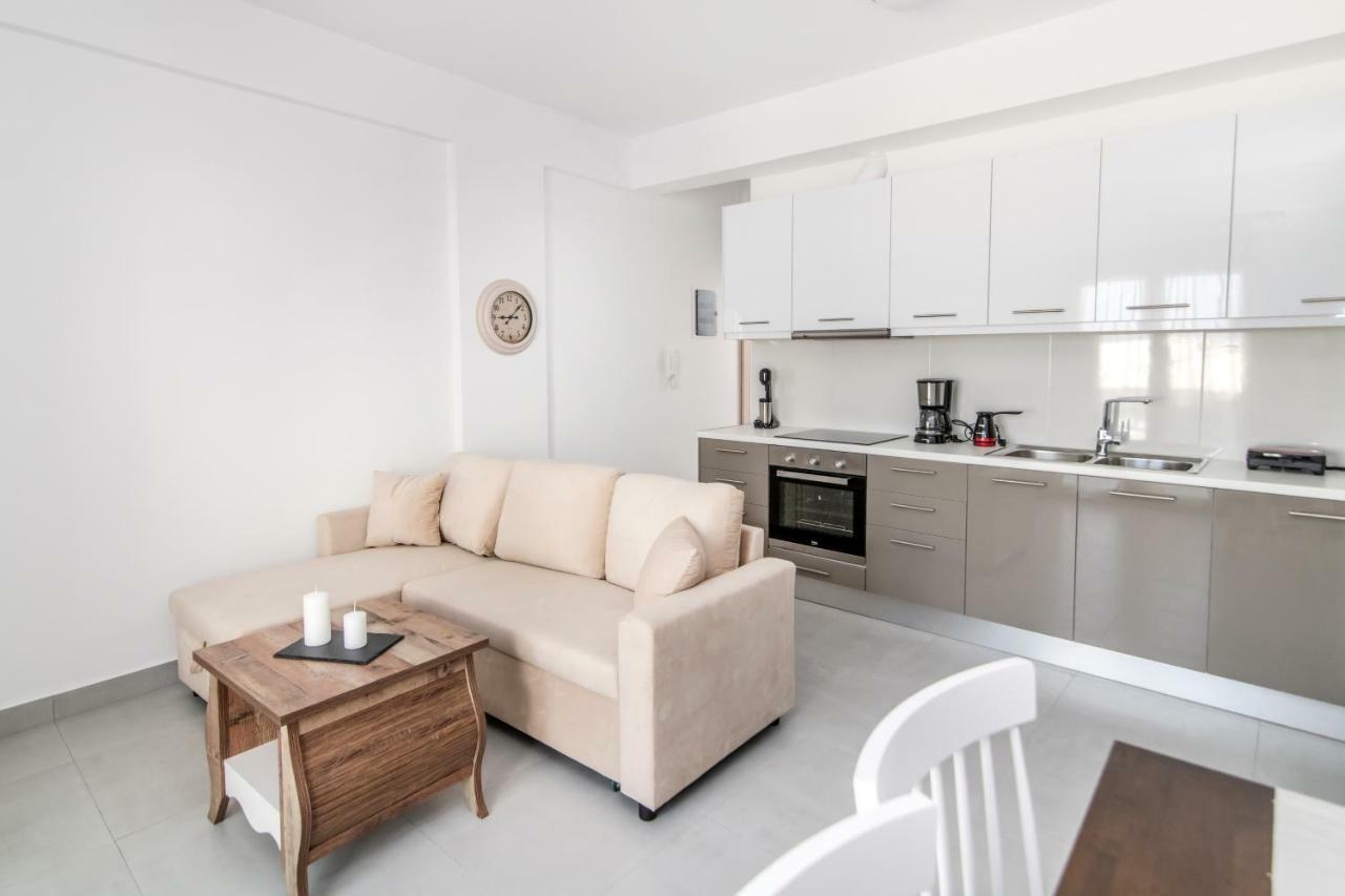 Lux 'n Comfort Apartments Tínos Extérieur photo
