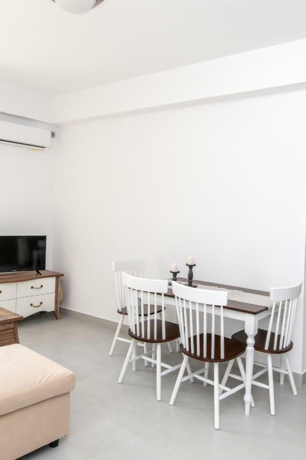 Lux 'n Comfort Apartments Tínos Extérieur photo