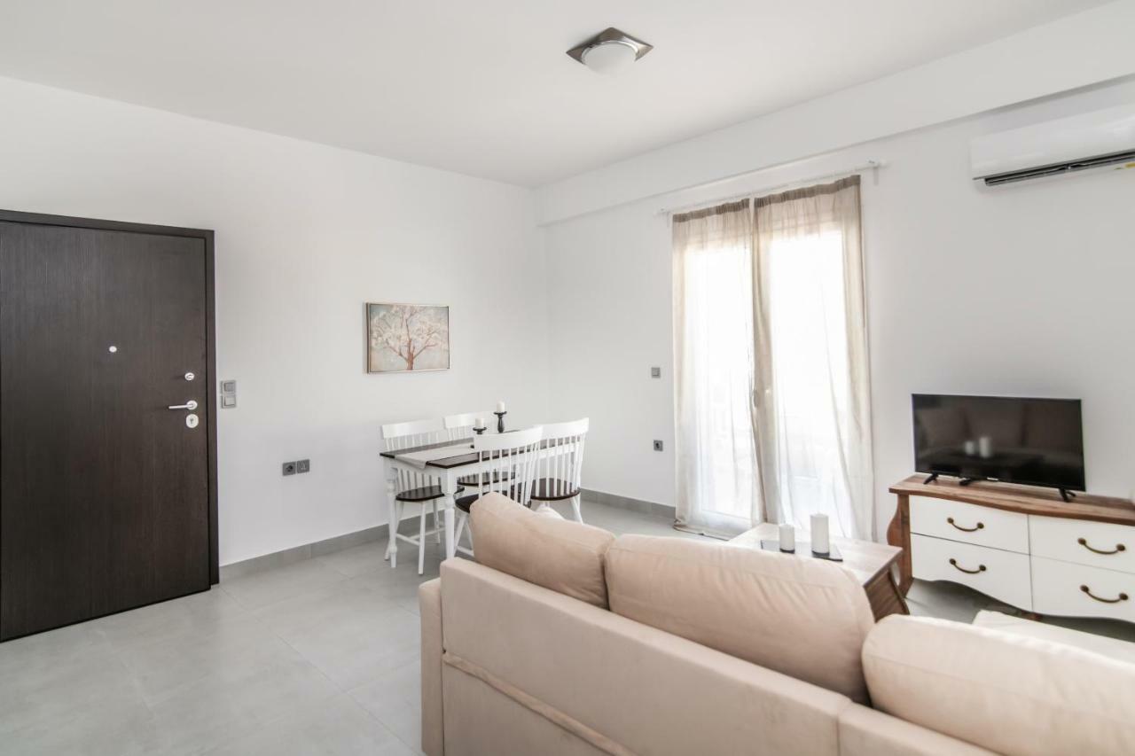 Lux 'n Comfort Apartments Tínos Extérieur photo