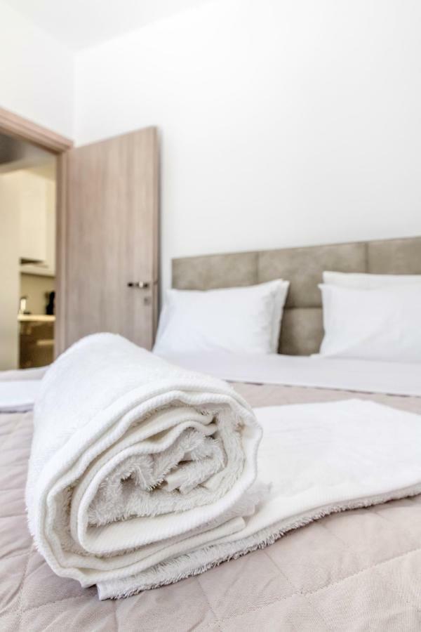 Lux 'n Comfort Apartments Tínos Extérieur photo