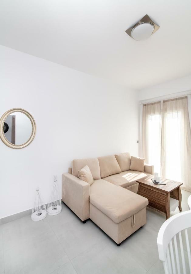 Lux 'n Comfort Apartments Tínos Extérieur photo
